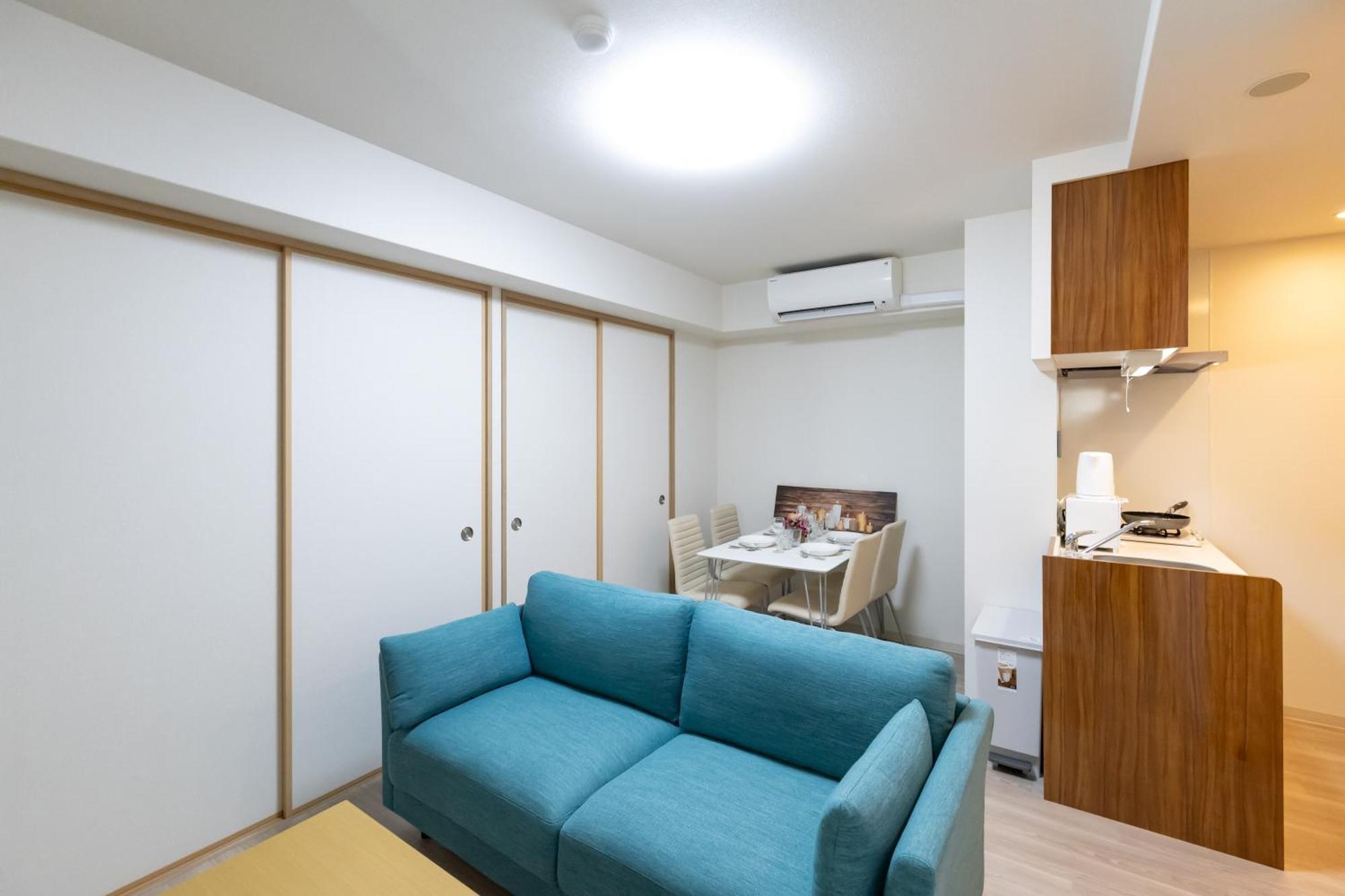 Ferienwohnung H2H Shinsaibashi Ōsaka Exterior foto